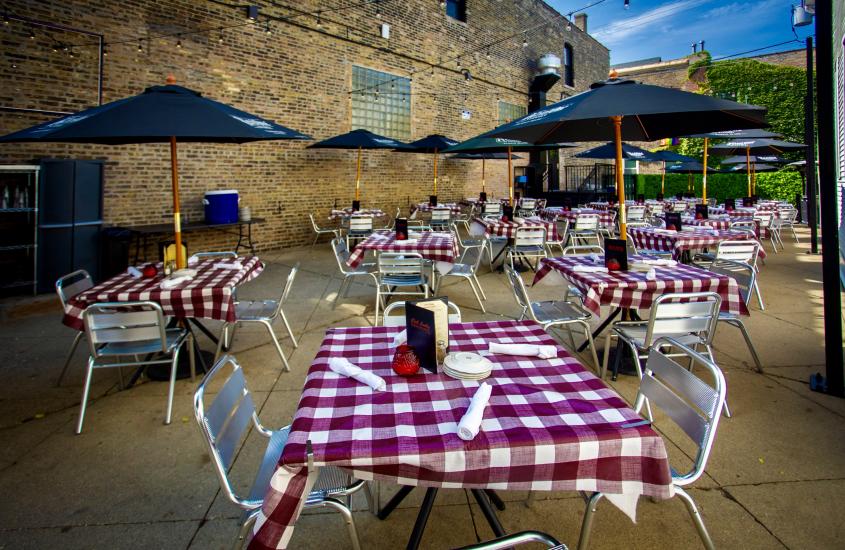 Club Lucky Patio